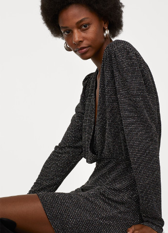 Черное кэжуал платье футляр H&M однотонное