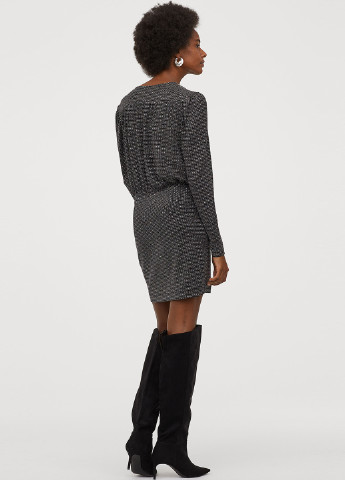 Черное кэжуал платье футляр H&M однотонное