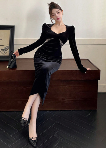 Чорна вечірня сукня силуетна SHEIN однотонна