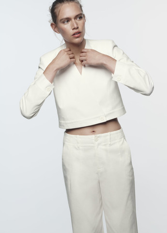 Белый женский жакет Zara однотонный - демисезонный