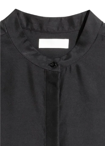 Чорна шовкова блузка H&M