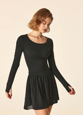 Черное спортивное платье а-силуэт SHEIN однотонное