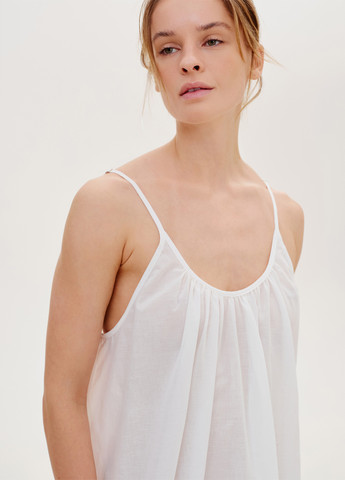 Молочное кэжуал платье с открытой спиной JUL однотонное