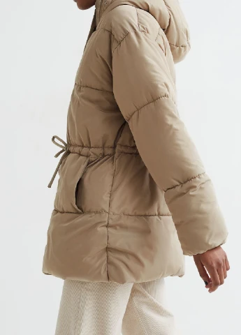Светло-бежевая зимняя куртка H&M