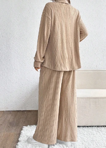 Костюм для беременных (рубашка, брюки) SHEIN (332111609)