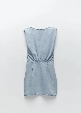 Светло-голубое джинсовое платье Zara варенка