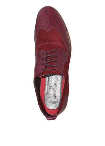 Красные классические туфли Luciano Bellini на шнурках