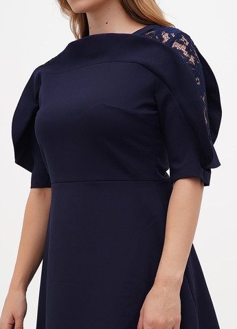 Темно-синя кежуал сукня кльош Sassofono однотонна