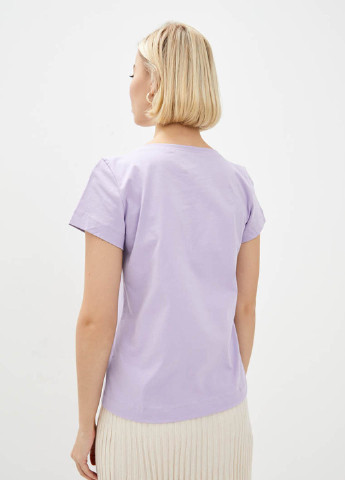 Лиловая летняя футболка Promin.