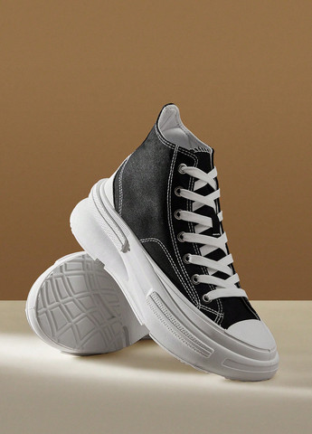 Черные кроссовки SHEIN