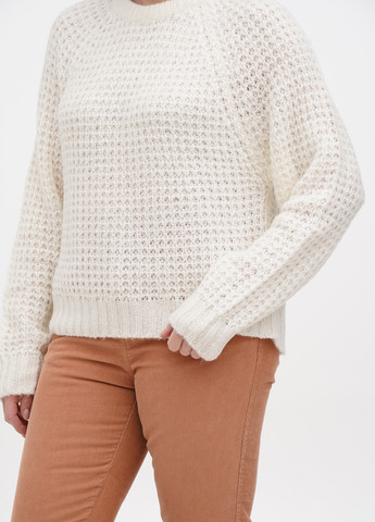 Белый демисезонный свитер джемпер Terranova