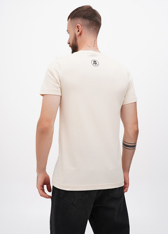 Бежева футболка Canvas