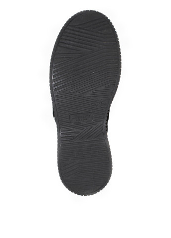 Осенние ботинки Wings с заклепками, с пряжкой из натуральной замши