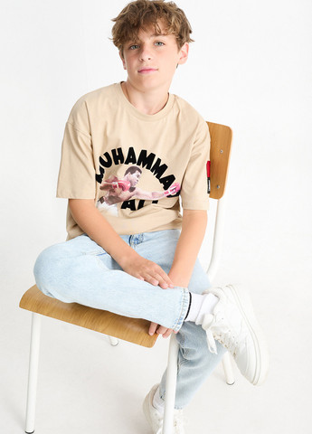 Бежева літня футболка C&A