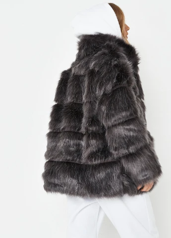 Пiвшубок Missguided (261410978)