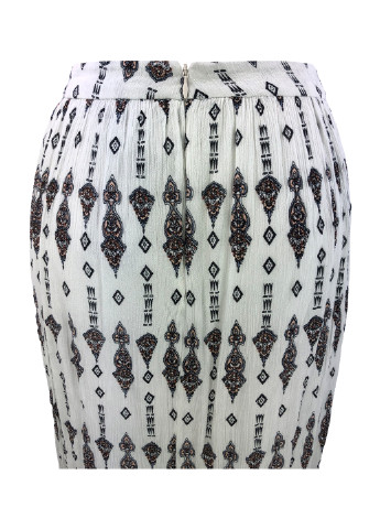 Белая повседневный с абстрактным узором юбка New Look клешированная, а-силуэта (трапеция), плиссе