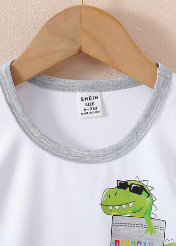 Комбінований літній костюм (футболка, шорти) з шортами SHEIN