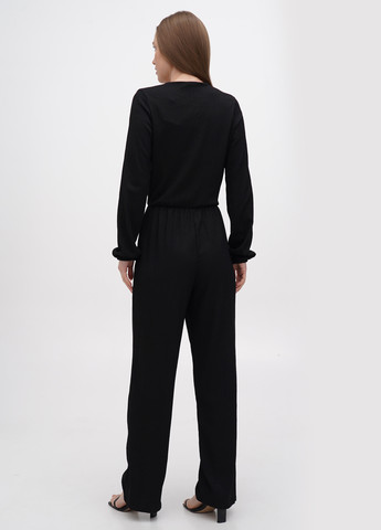 Комбінезон NA-KD комбінезон-брюки однотонний чорний кежуал поліестер