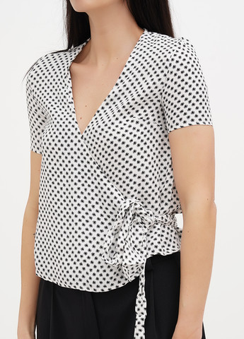 Біла блуза на запах Imperial