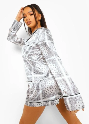 Біла всесезон піжама Boohoo