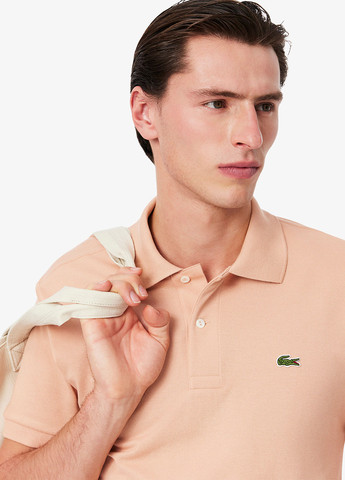 Пудровая футболка-поло для мужчин Lacoste однотонная
