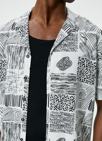 Белая кэжуал рубашка с рисунком KOTON