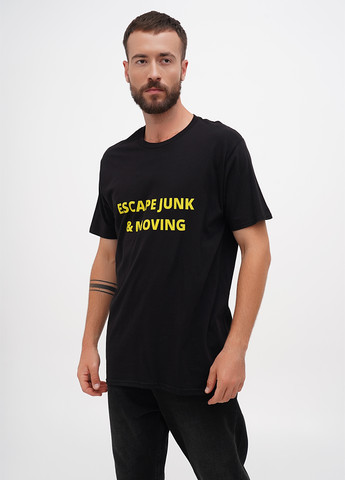 Черная футболка Hanes