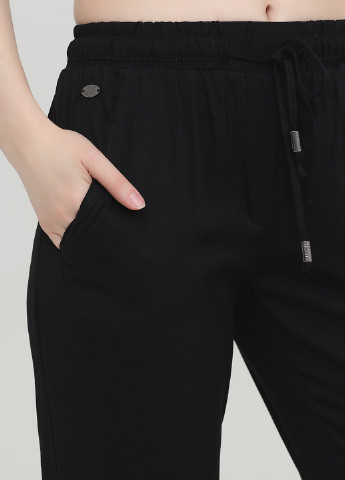 Черные кэжуал демисезонные зауженные брюки Alcott