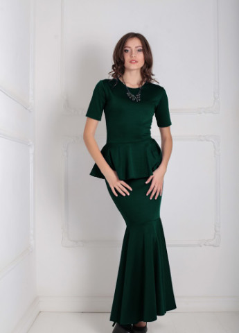 Зелена кежуал вечірній жіноче плаття з коротким рукавом і баскою на талії amalia зеленый Podium однотонна