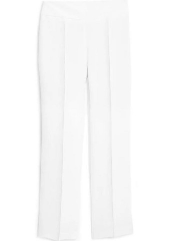 Белые классические летние брюки Mango