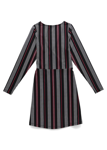 Черное кэжуал платье на запах Even&Odd в полоску