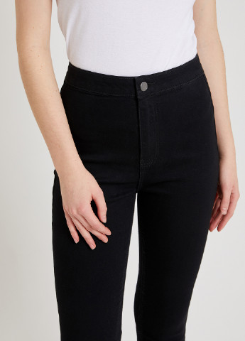 Черные демисезонные джинсы SELA