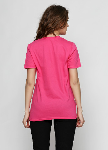 Розовая летняя футболка Anvil