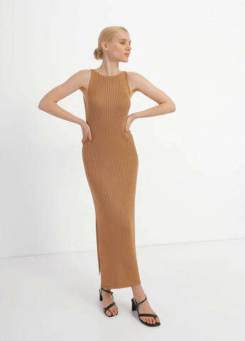 Светло-коричневое кэжуал платье футляр Sewel однотонное