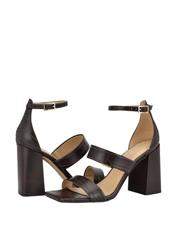 Коричневые босоножки Calvin Klein с ремешком с тиснением