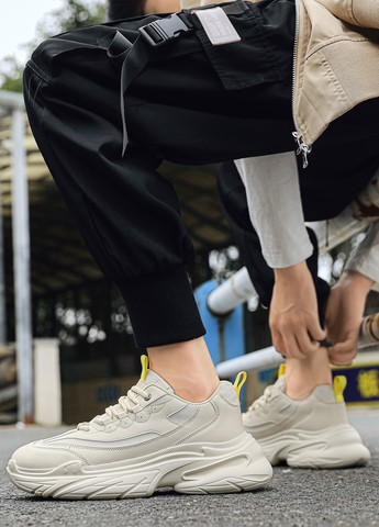 Серо-бежевые демисезонные кроссовки SHEIN