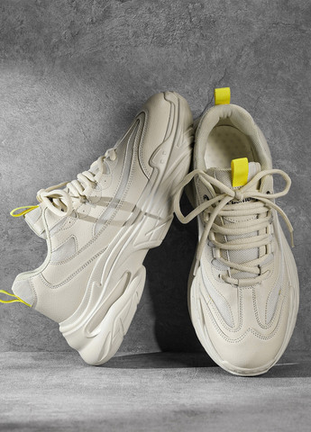 Серо-бежевые демисезонные кроссовки SHEIN