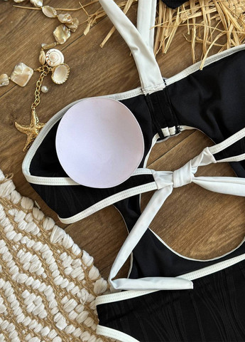 Чорний літній цільний купальник жіночий монокіні, суцільний, бандо NOVA VEGA