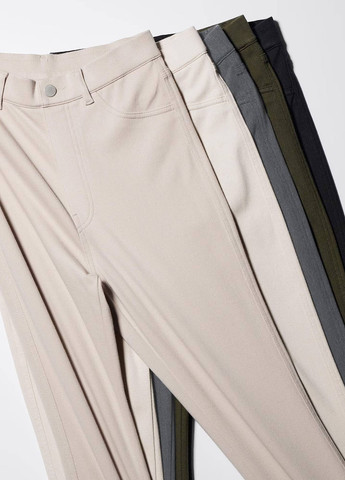 Белые демисезонные леггинсы Uniqlo