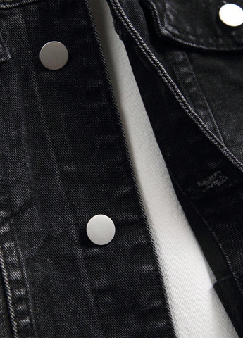 Темно-серая демисезонная куртка куртка-пиджак SHEIN