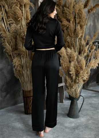 Чорна всесезон піжамний шовковий костюм total black сорочка + брюки Forly