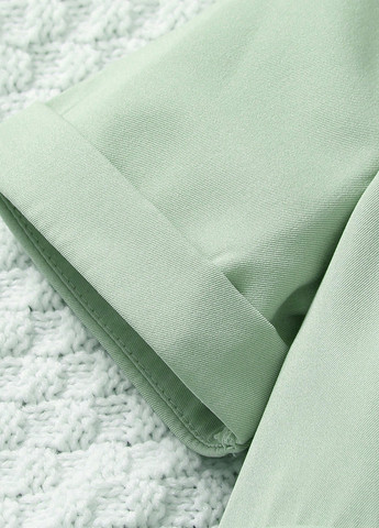 Світло-зелений літній костюм (піджак, шорти) з шортами SHEIN