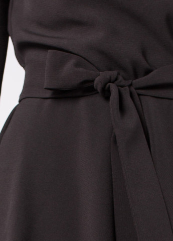 Черное кэжуал платье Garne однотонное