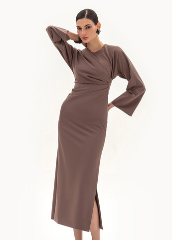 Кофейное кэжуал платье силуэтная BGL однотонное