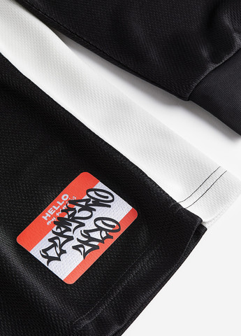 Черный демисезонный спортивный лонгслив H&M с надписями