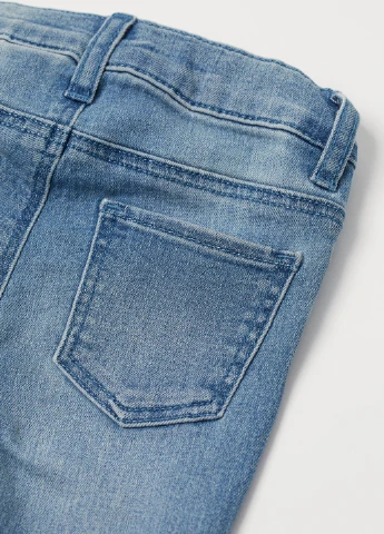 Голубые демисезонные джинсы H&M