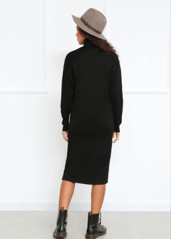 Черное кэжуал теплое платье миди с высоким воротником "amina" платье-водолазка Fashion Girl однотонное