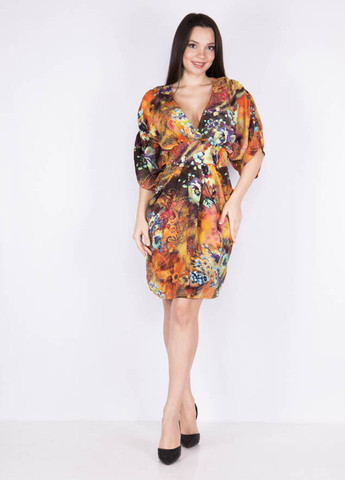 Комбинированное кэжуал платье на запах Time of Style с абстрактным узором