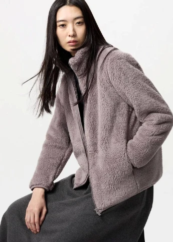Полушубок Uniqlo (326641812)
