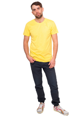 Желтая футболка мужская Наталюкс 11-1312